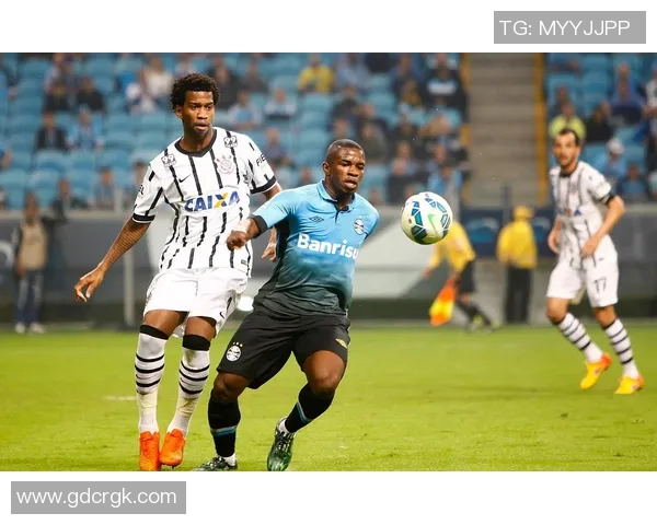 2018年巴伊亚与弗鲁米嫩塞激战回顾与精彩瞬间分析